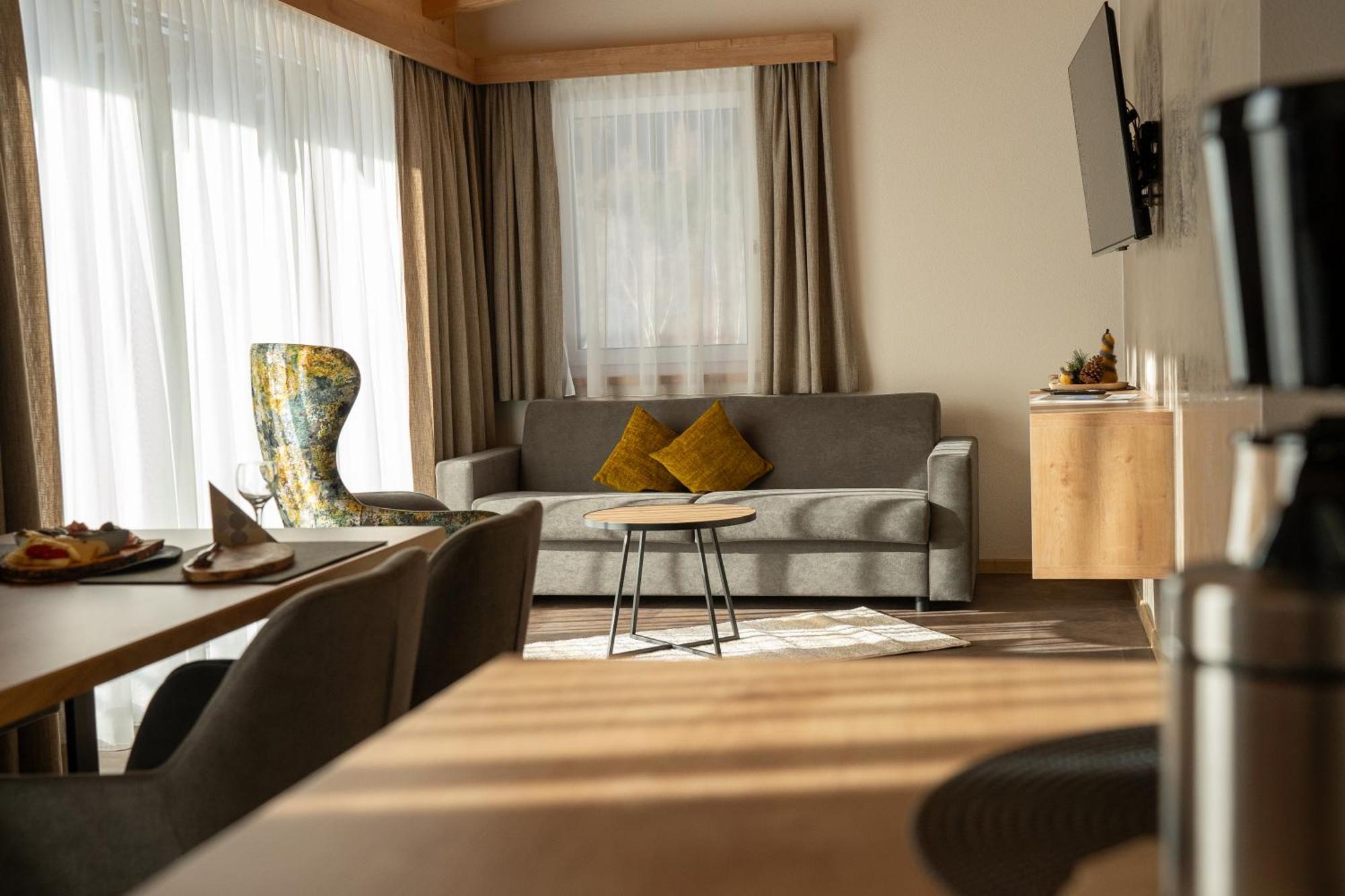 Apartment Dorhoam *